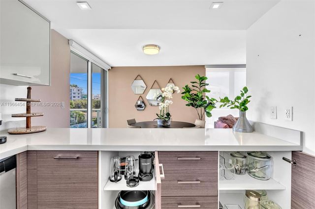 9901 E Bay Harbor Dr 403, Bay Harbor Islands, FL 33154