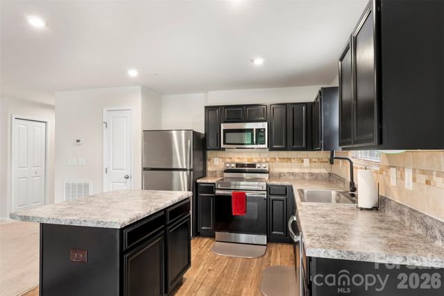 2515 Willow Pond Lane SE, Concord, NC 28025