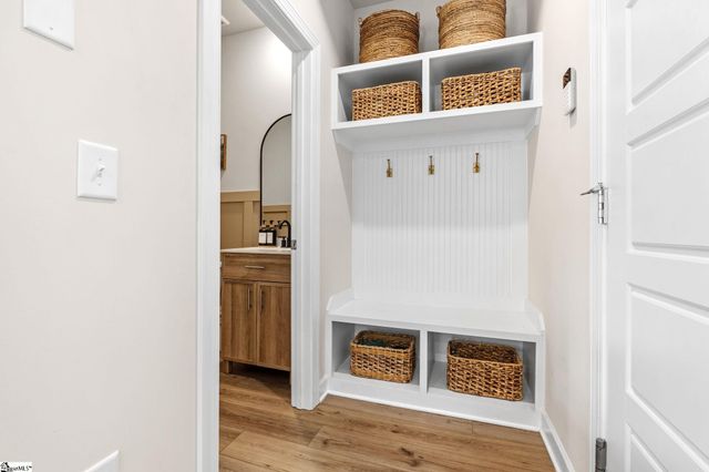 809 Elgon Walk Drive, Fountain Inn, SC 29644