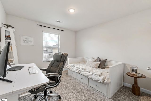 809 Elgon Walk Drive, Fountain Inn, SC 29644