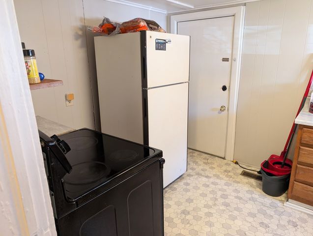 606 S WASHINGTON Street, Carbondale, IL 62901