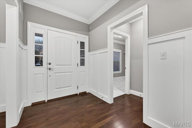 656 Clear Brook Drive, St Louis, MO 63122