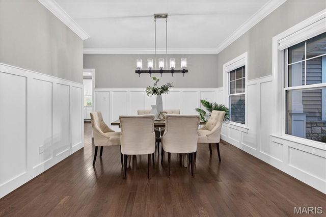 656 Clear Brook Drive, St Louis, MO 63122