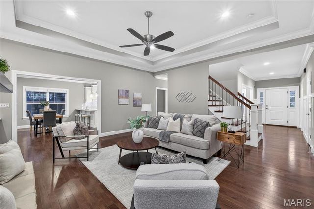 656 Clear Brook Drive, St Louis, MO 63122