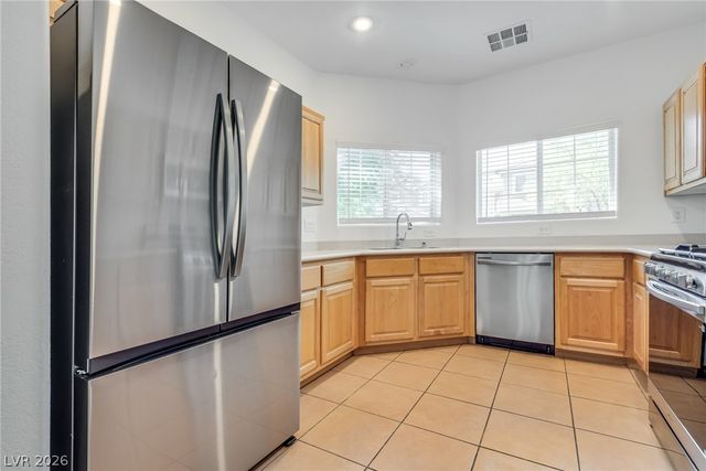 9182 Sunken Meadow Avenue, Las Vegas, NV 89178