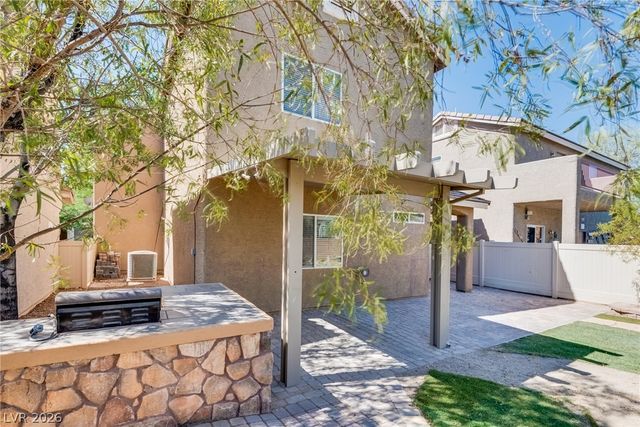 9182 Sunken Meadow Avenue, Las Vegas, NV 89178