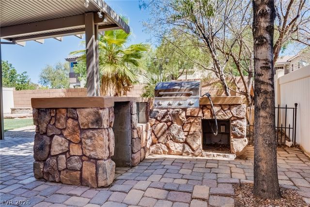9182 Sunken Meadow Avenue, Las Vegas, NV 89178