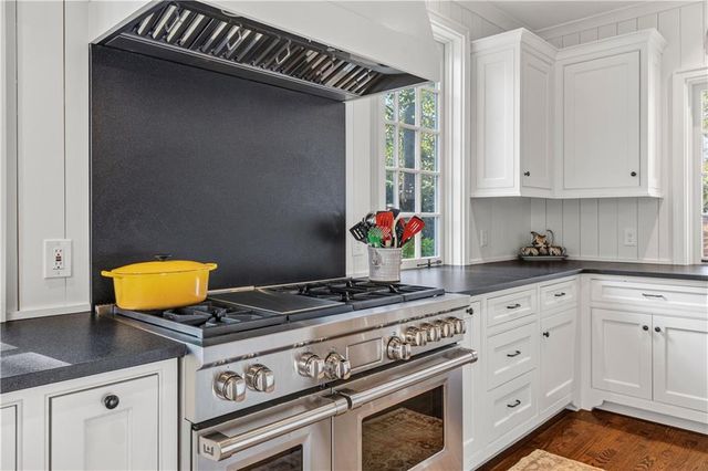 2889 Bakers Farm Road, Atlanta, GA 30339