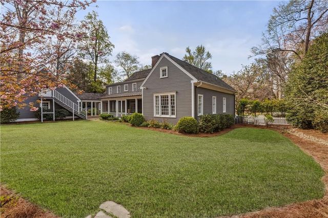 2889 Bakers Farm Road, Atlanta, GA 30339