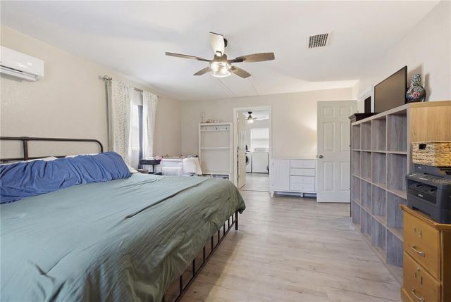 69 CRYSTAL DRIVE, Debary, FL 32713