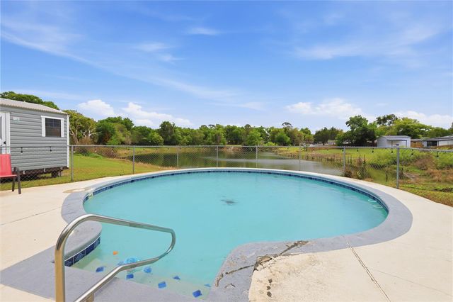 69 CRYSTAL DRIVE, Debary, FL 32713