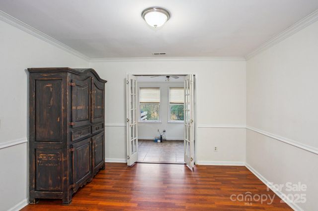 2010 Dembrigh Lane, Charlotte, NC 28262