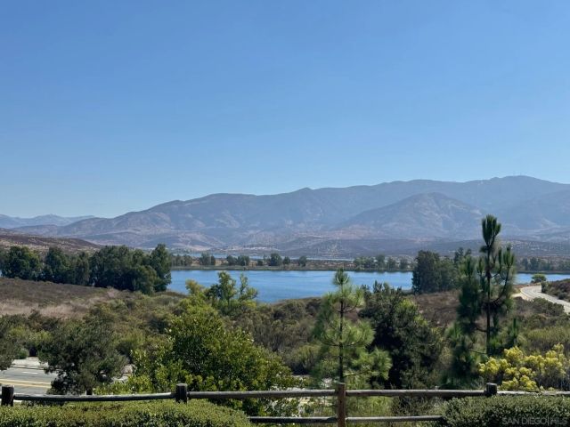 1328 N PARADISE RIDGE WAY, Chula Vista, CA 91915