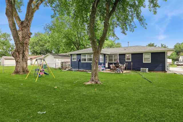 1110 W South Street, Winterset, IA 50273