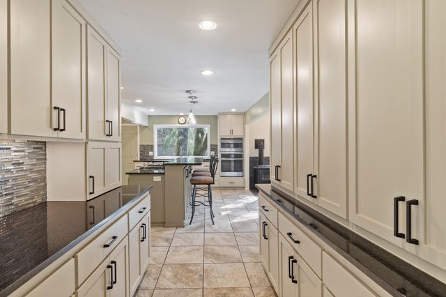 525 Ingalls Lane, Wilderville, OR 97543