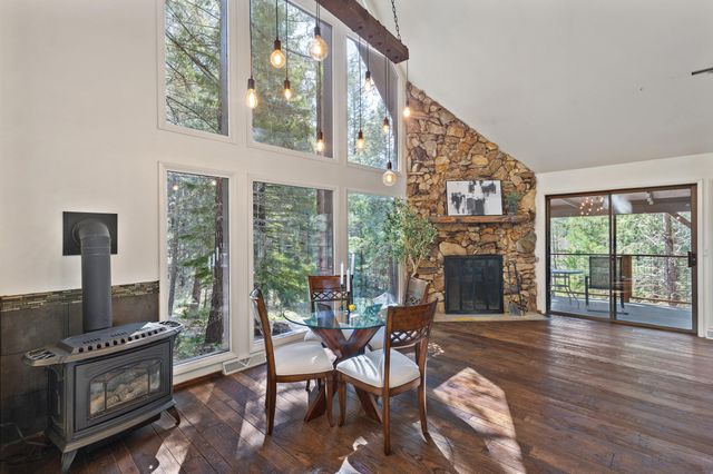 525 Ingalls Lane, Wilderville, OR 97543