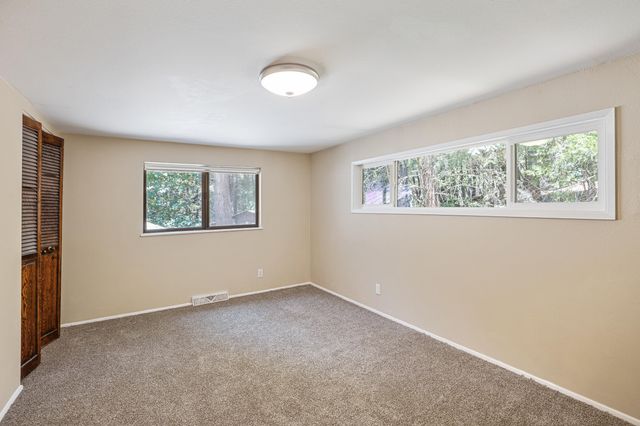 525 Ingalls Lane, Wilderville, OR 97543