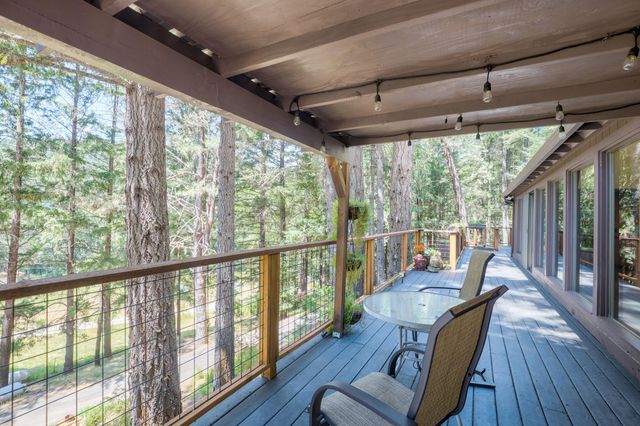 525 Ingalls Lane, Wilderville, OR 97543