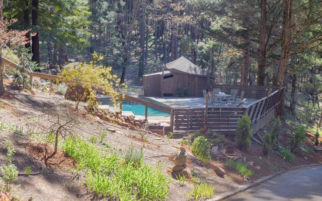 525 Ingalls Lane, Wilderville, OR 97543