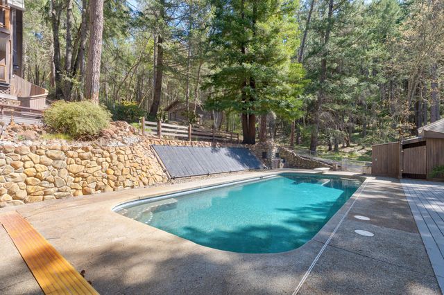 525 Ingalls Lane, Wilderville, OR 97543