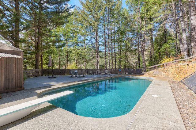 525 Ingalls Lane, Wilderville, OR 97543