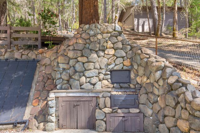 525 Ingalls Lane, Wilderville, OR 97543