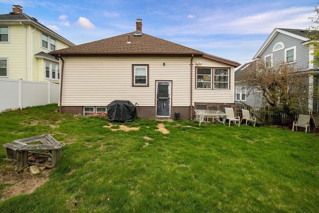 13 Wampatuck Rd, Quincy, MA 02169