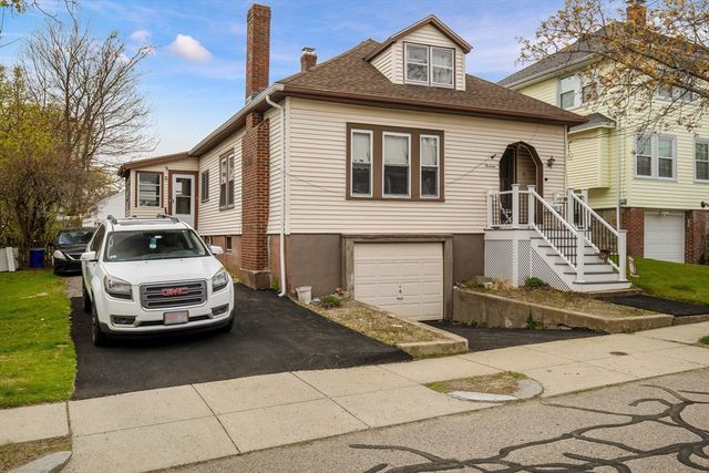 13 Wampatuck Rd, Quincy, MA 02169