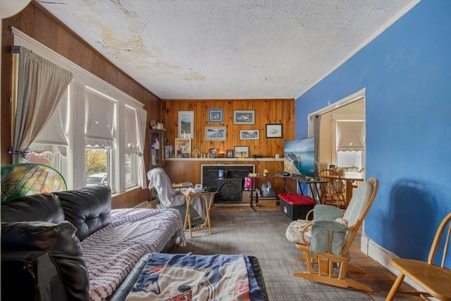 13 Wampatuck Rd, Quincy, MA 02169