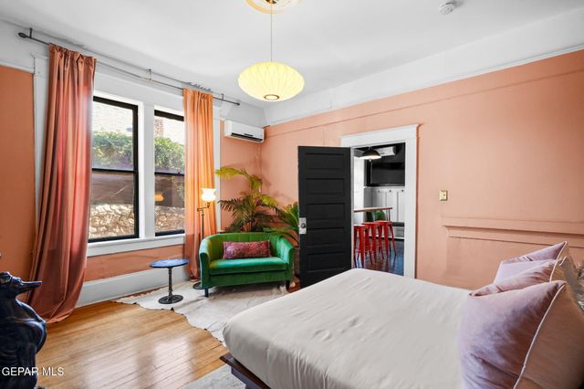 1137 Arizona Avenue, El Paso, TX 79902