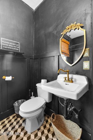 1137 Arizona Avenue, El Paso, TX 79902