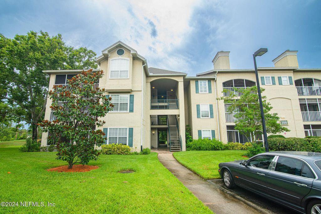300 SANDIRON Circle, 333, Ponte Vedra Beach, FL 32082