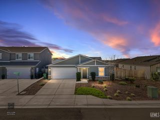 6003 Vespucci Avenue, Bakersfield, CA 93313