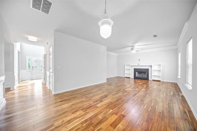 955 Pebble Creek Trail, Suwanee, GA 30024