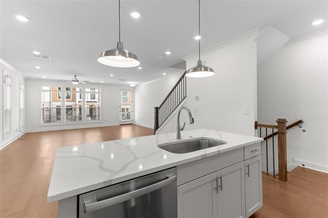 445 Olmstead Way, Alpharetta, GA 30022