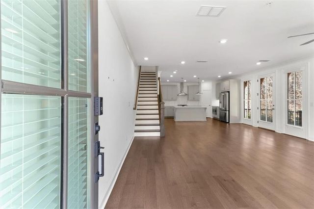 445 Olmstead Way, Alpharetta, GA 30022