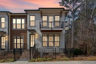 445 Olmstead Way, Alpharetta, GA 30022