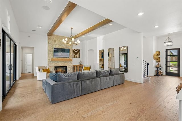 5008 Water Oak Way, Edmond, OK 73034