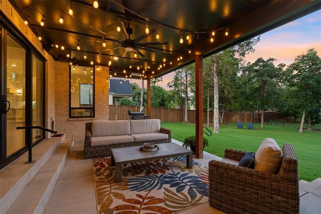 5008 Water Oak Way, Edmond, OK 73034