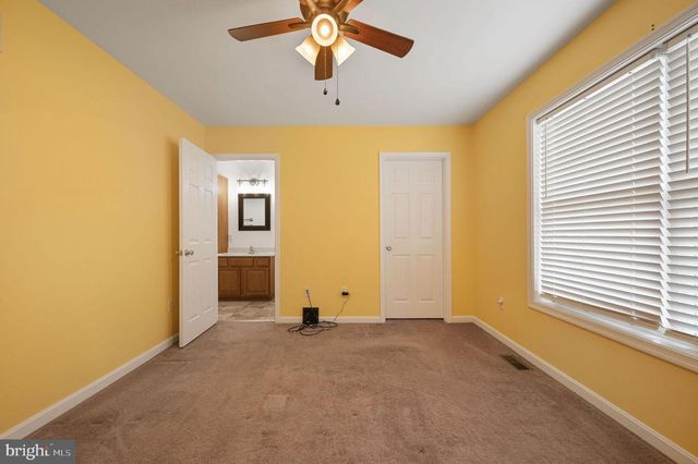 10 ROLLIN CT, Dover, DE 19901