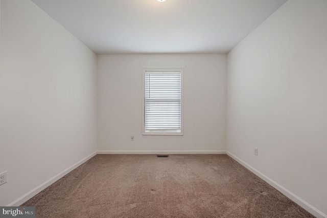 10 ROLLIN CT, Dover, DE 19901