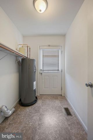 10 ROLLIN CT, Dover, DE 19901