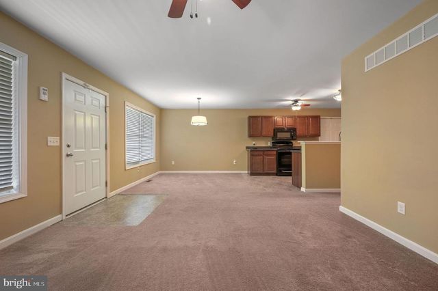 10 ROLLIN CT, Dover, DE 19901