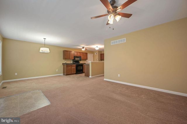 10 ROLLIN CT, Dover, DE 19901