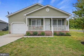 10 ROLLIN CT, Dover, DE 19901