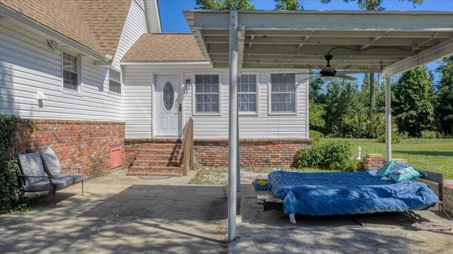 3121 Camden Highway, Sumter, SC 29153