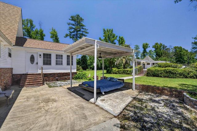 3121 Camden Highway, Sumter, SC 29153