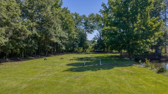 3121 Camden Highway, Sumter, SC 29153
