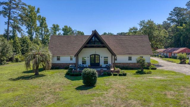 3121 Camden Highway, Sumter, SC 29153