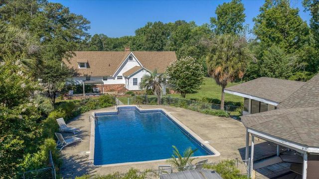 3121 Camden Highway, Sumter, SC 29153
